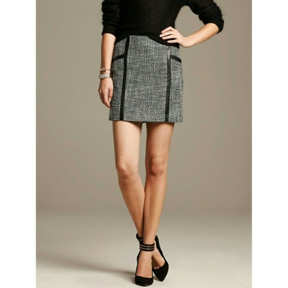 Banana Republic Speckled Tweed Leather Trim Mini